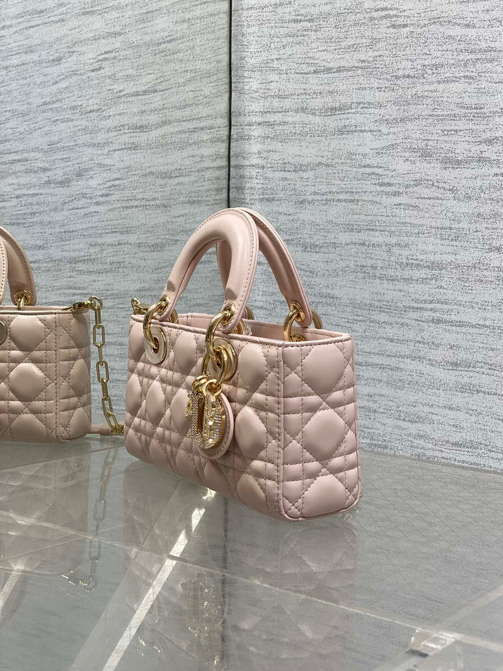 DIOR 25S SMALL LADY D‑JOY BAG 22 IN BABY PINK CALFSKIN GOLD HARDWARE